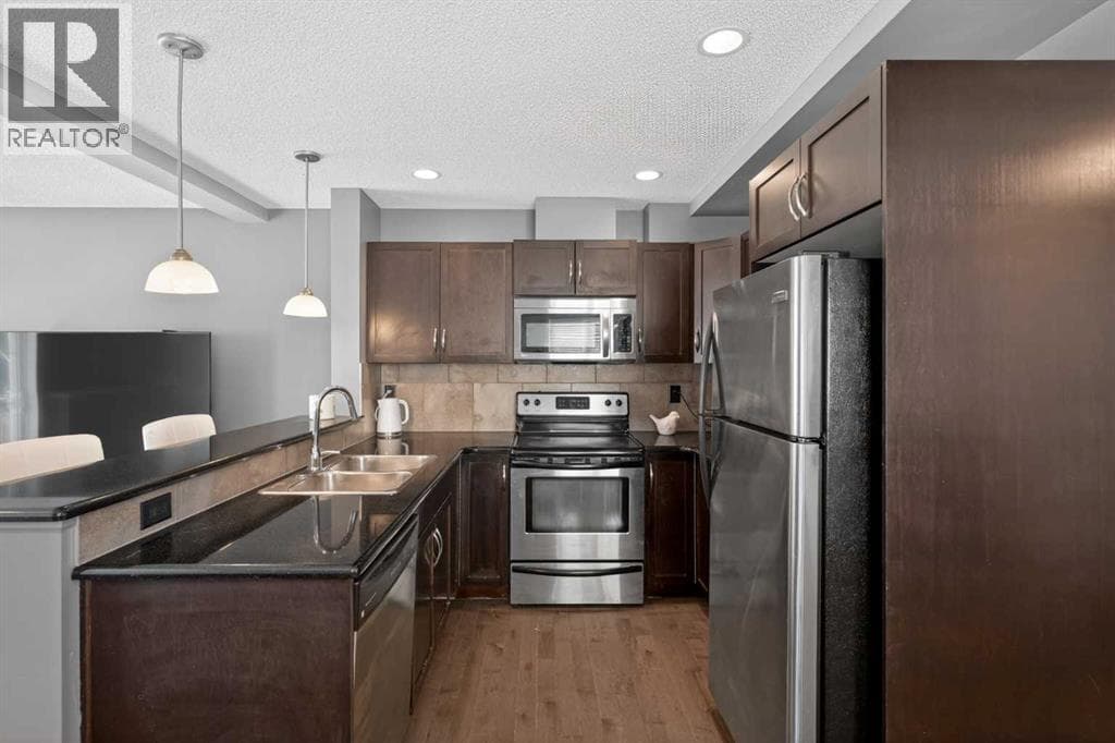 51 Country Village Villas NE — photo 4
