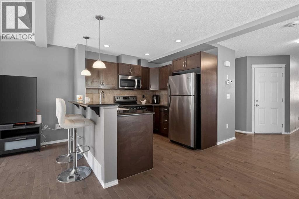 51 Country Village Villas NE — photo 2