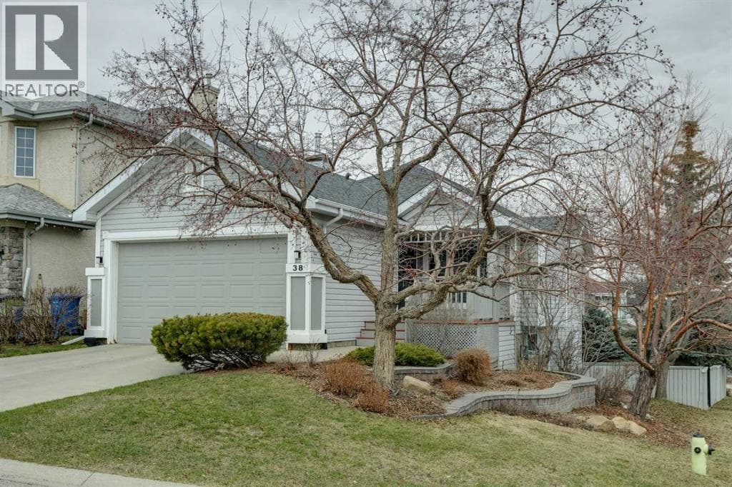 38 Citadel Peak Circle NW — photo 2