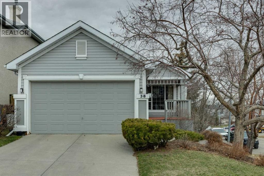 38 Citadel Peak Circle NW