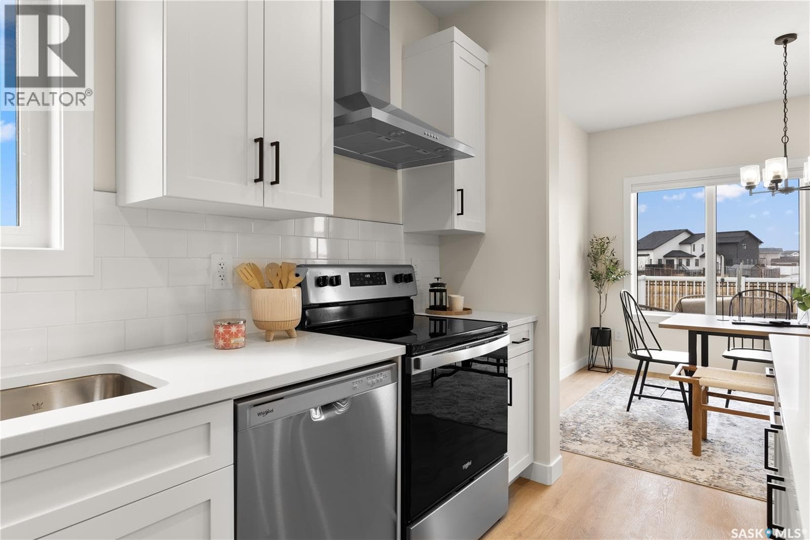 333 Cockcroft STREET — photo 3