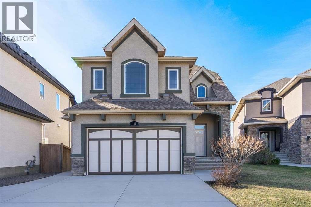 117 Mahogany Place SE — photo 2