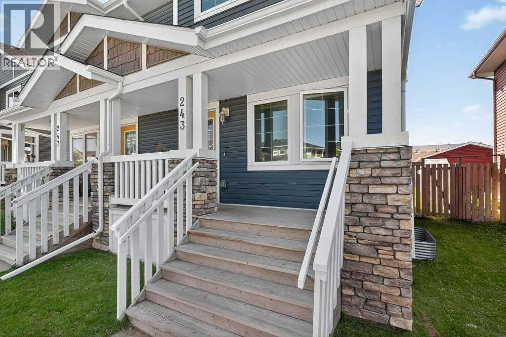 243 Redstone Drive NE — photo 2