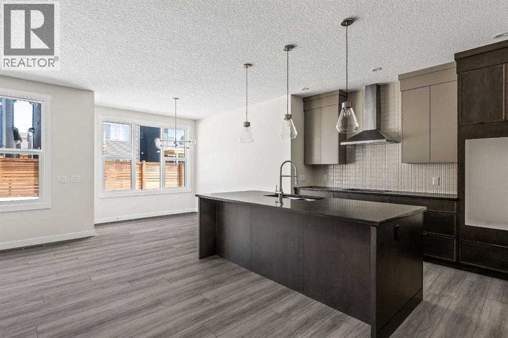 506 Lucas Way NW — photo 3