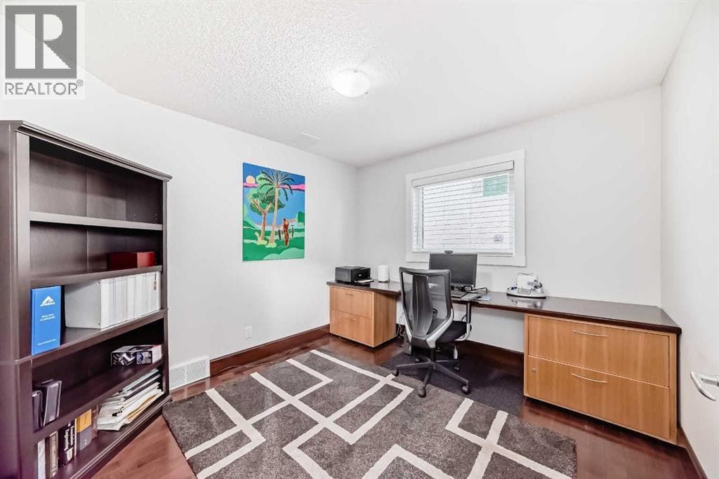 109 Royal Crest Terrace NW — photo 5