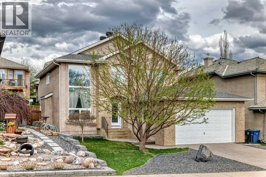 109 Royal Crest Terrace NW