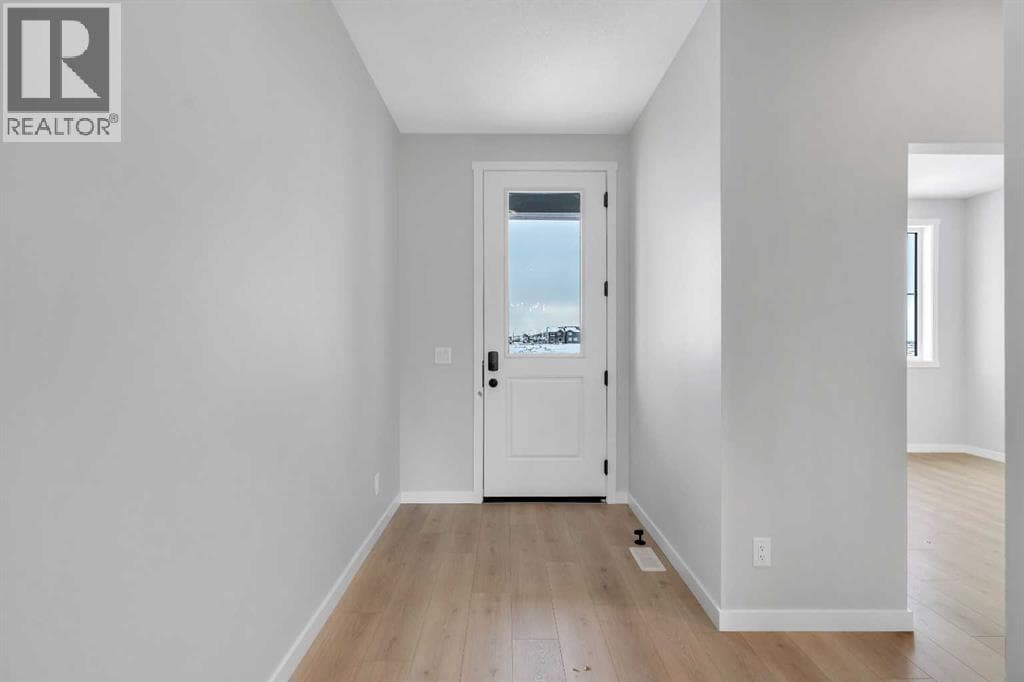 1277 Creekview Drive SW — photo 2