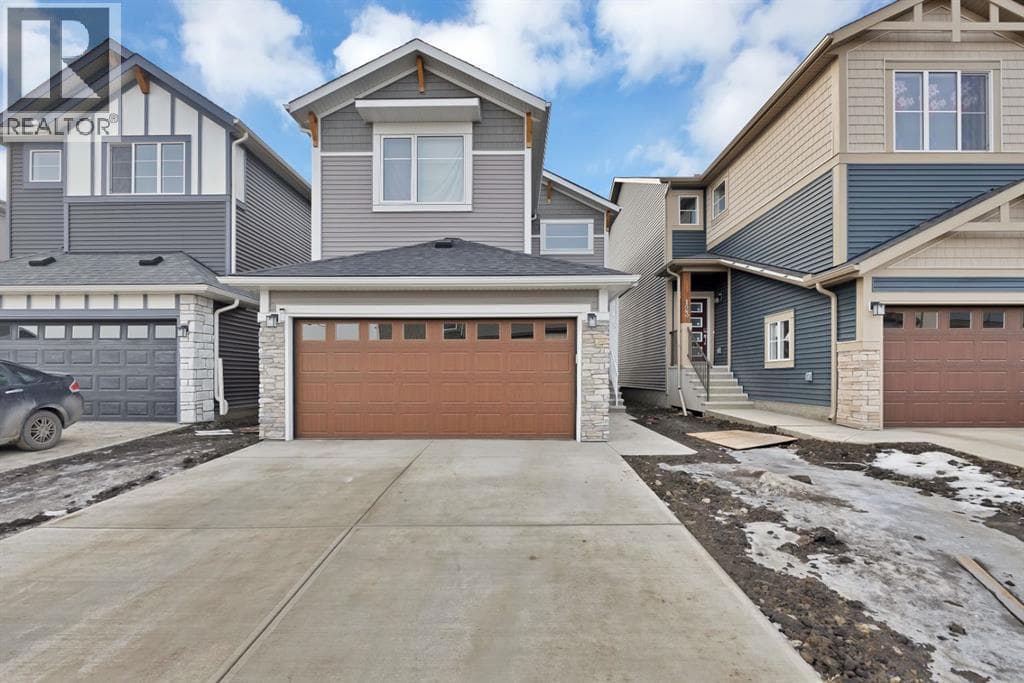119 Homestead Common NE — photo 2