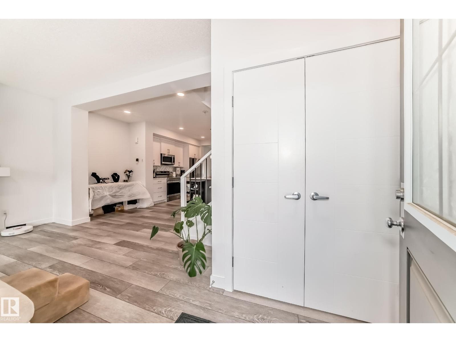 6620 46 AV — photo 5