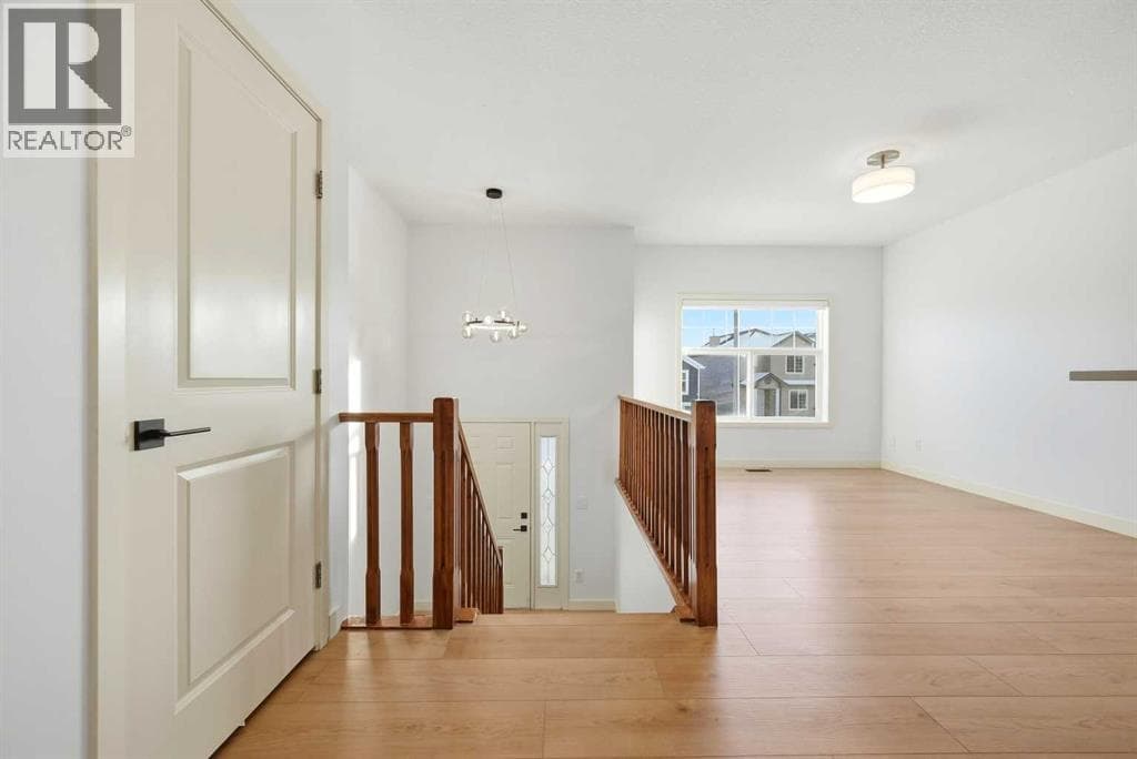 81 Saddlemont Road NE — photo 4