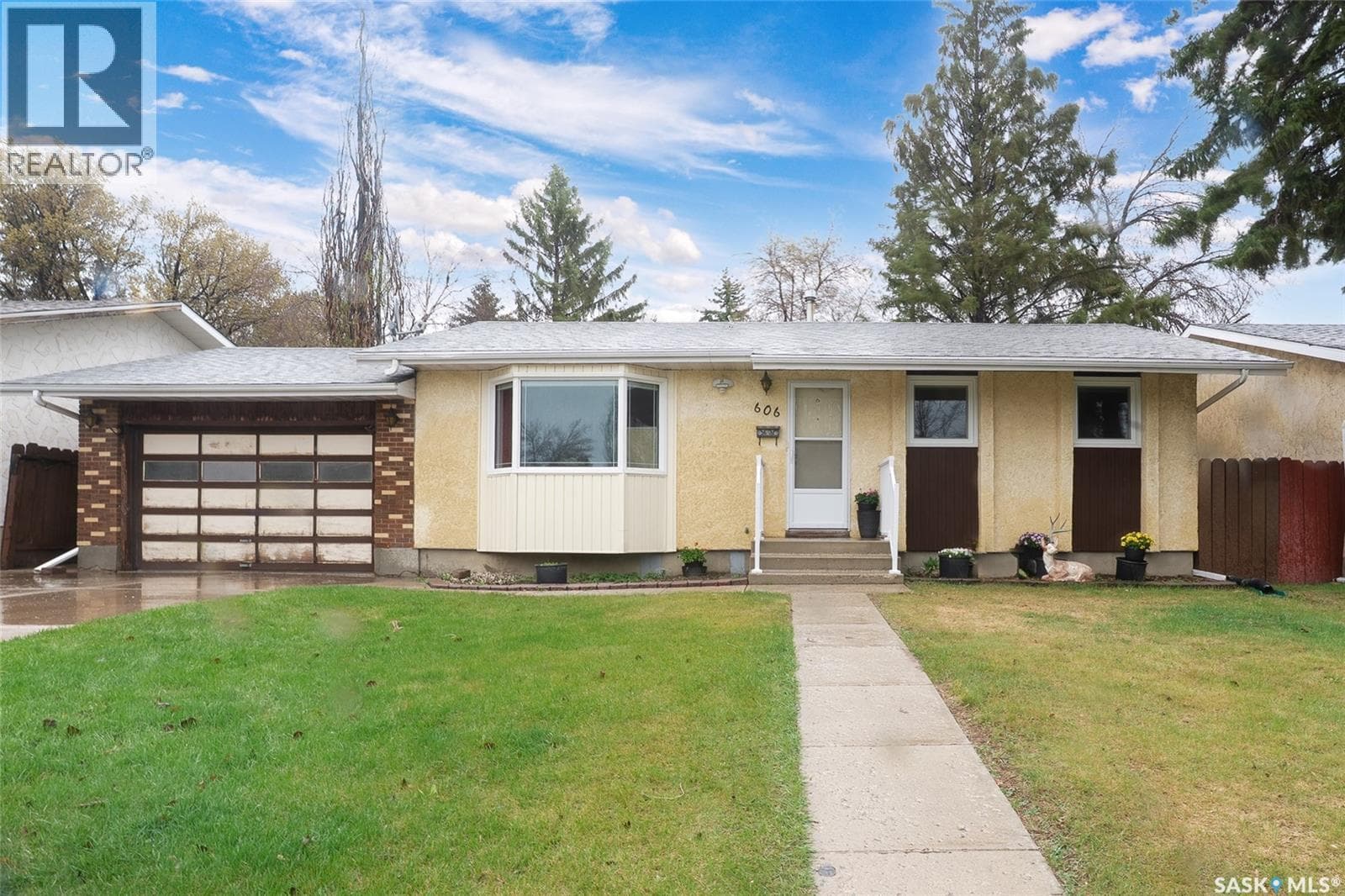 606 Wardlow ROAD