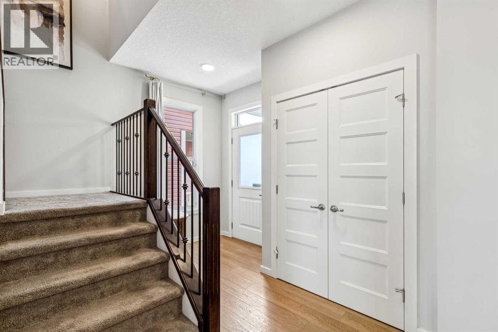 44 Legacy Landing SE — photo 4