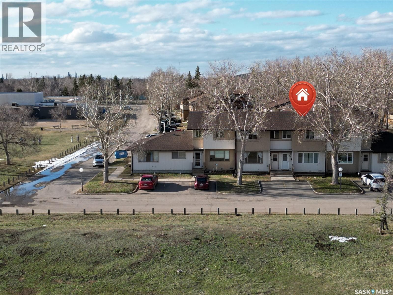 91 Mackenzie WAY — photo 3
