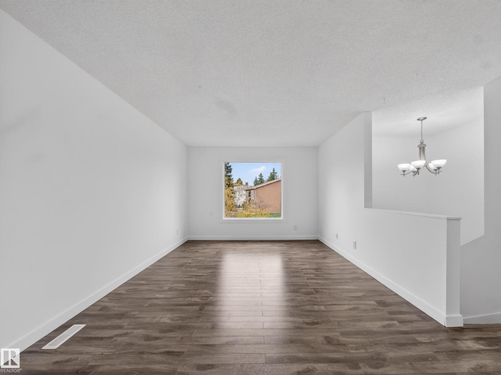 3520 49A street NW — photo 4