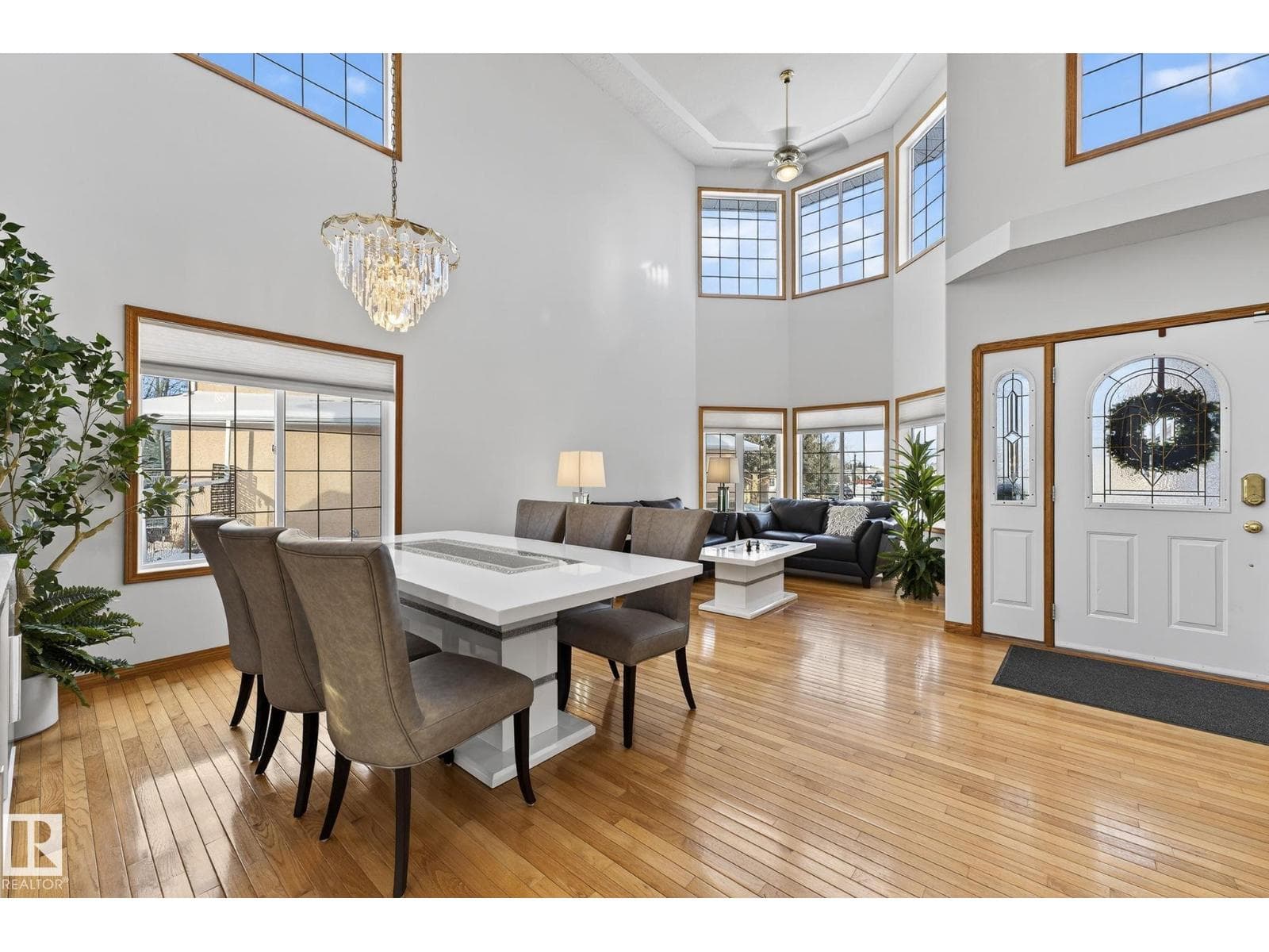 47 Willow Springs CR — photo 3