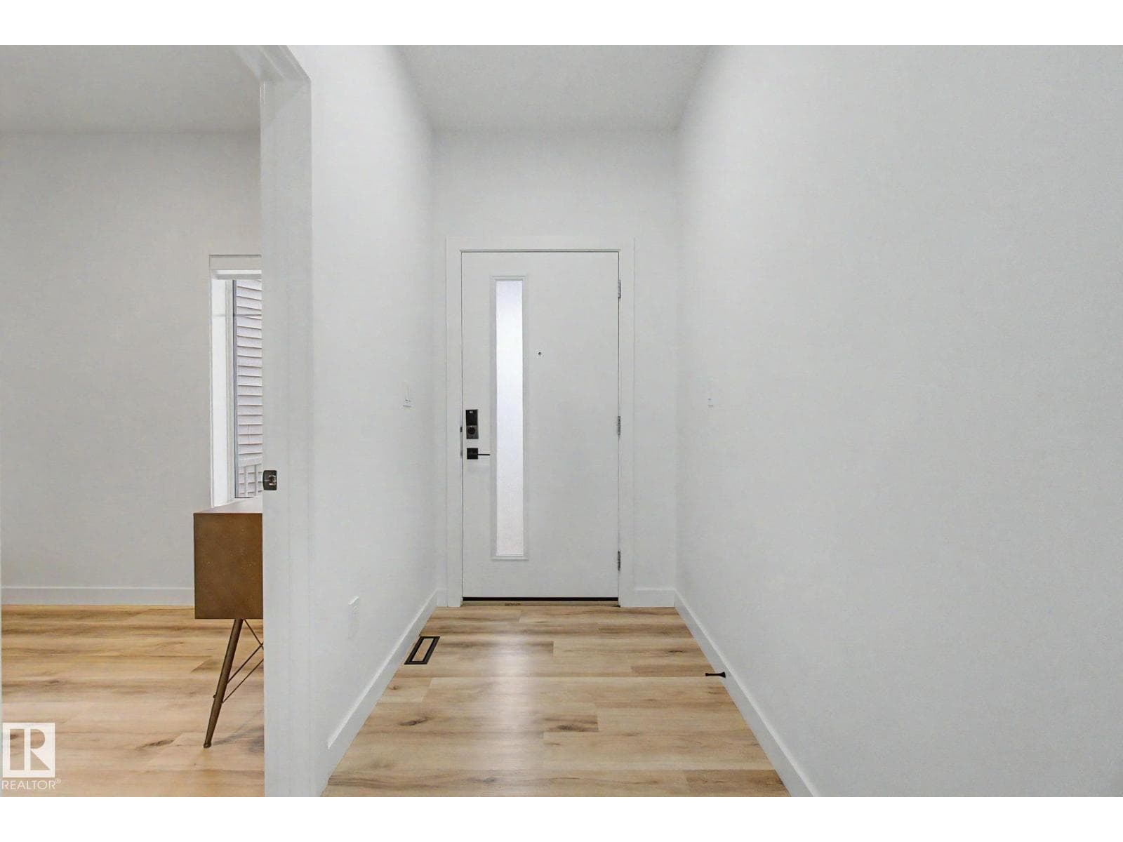 2827 196 ST NW NW — photo 5