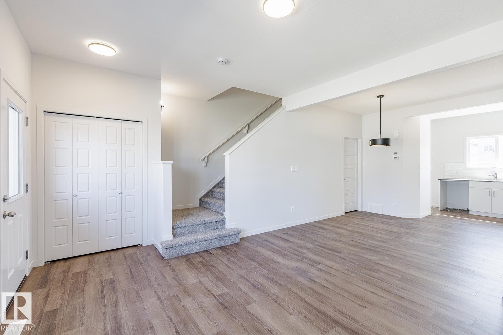 3613 Triomphe BV N — photo 3