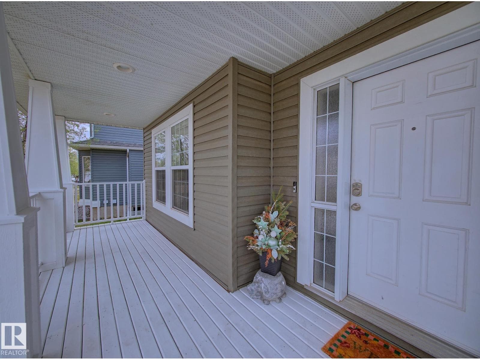 120 Westwood LN — photo 3