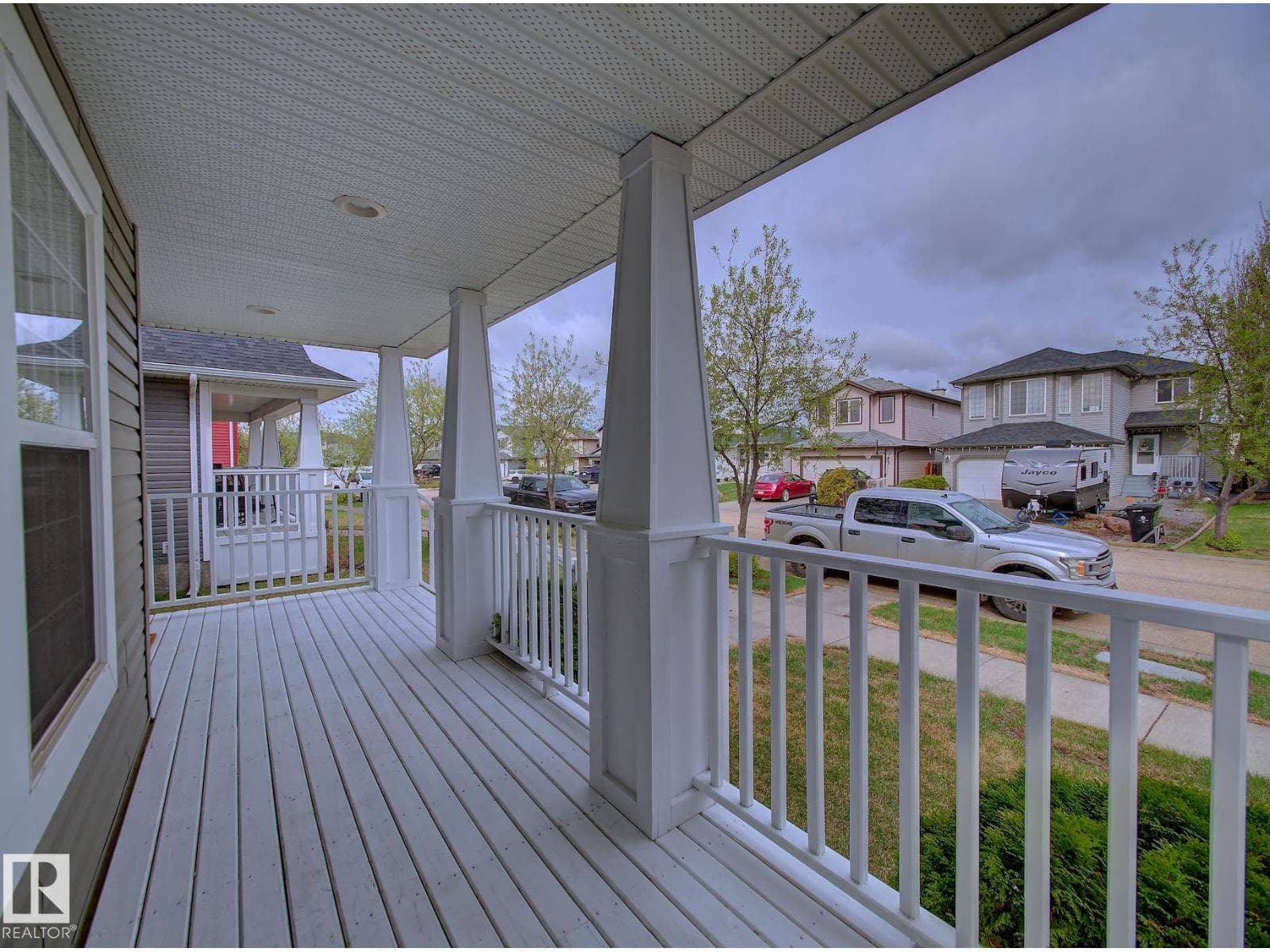 120 Westwood LN — photo 4