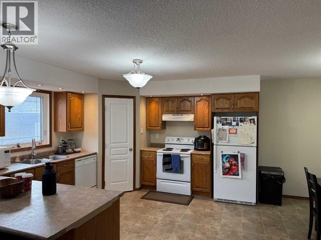 2608B 11 Avenue — photo 3
