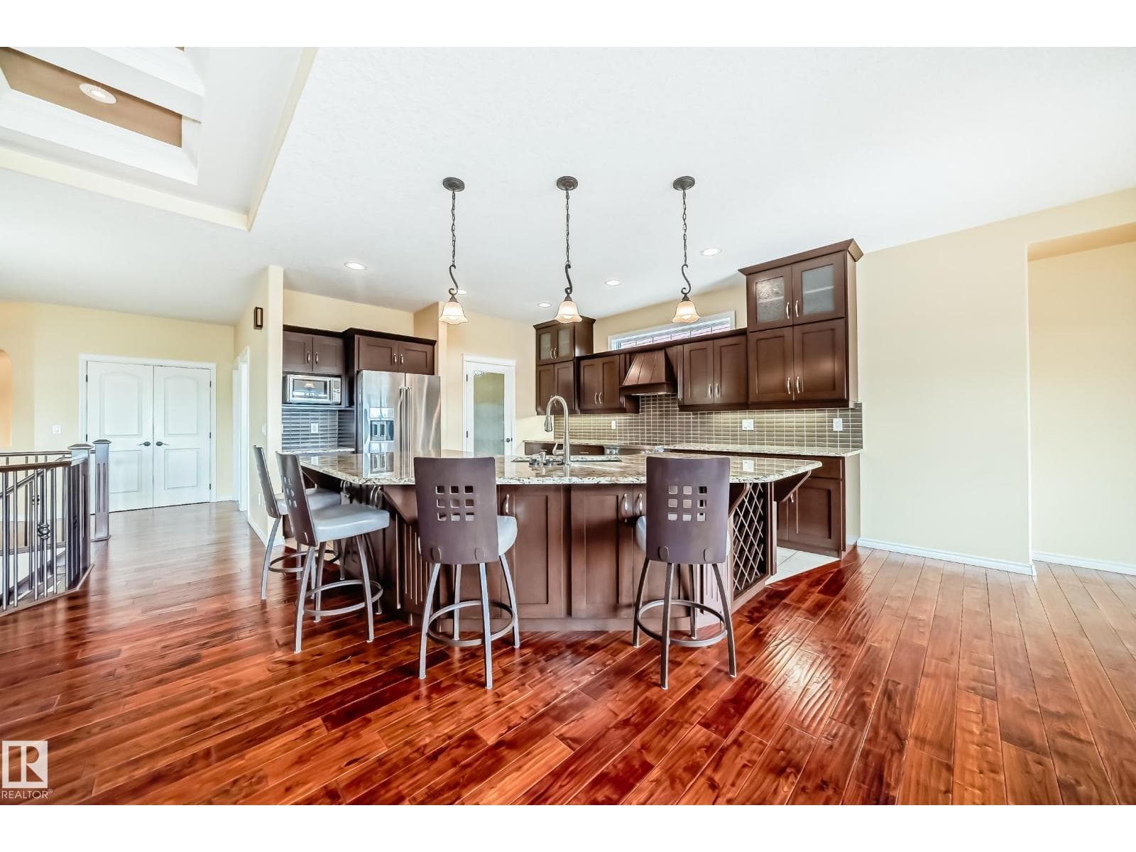 527 CALLAGHAN PT SW — photo 4
