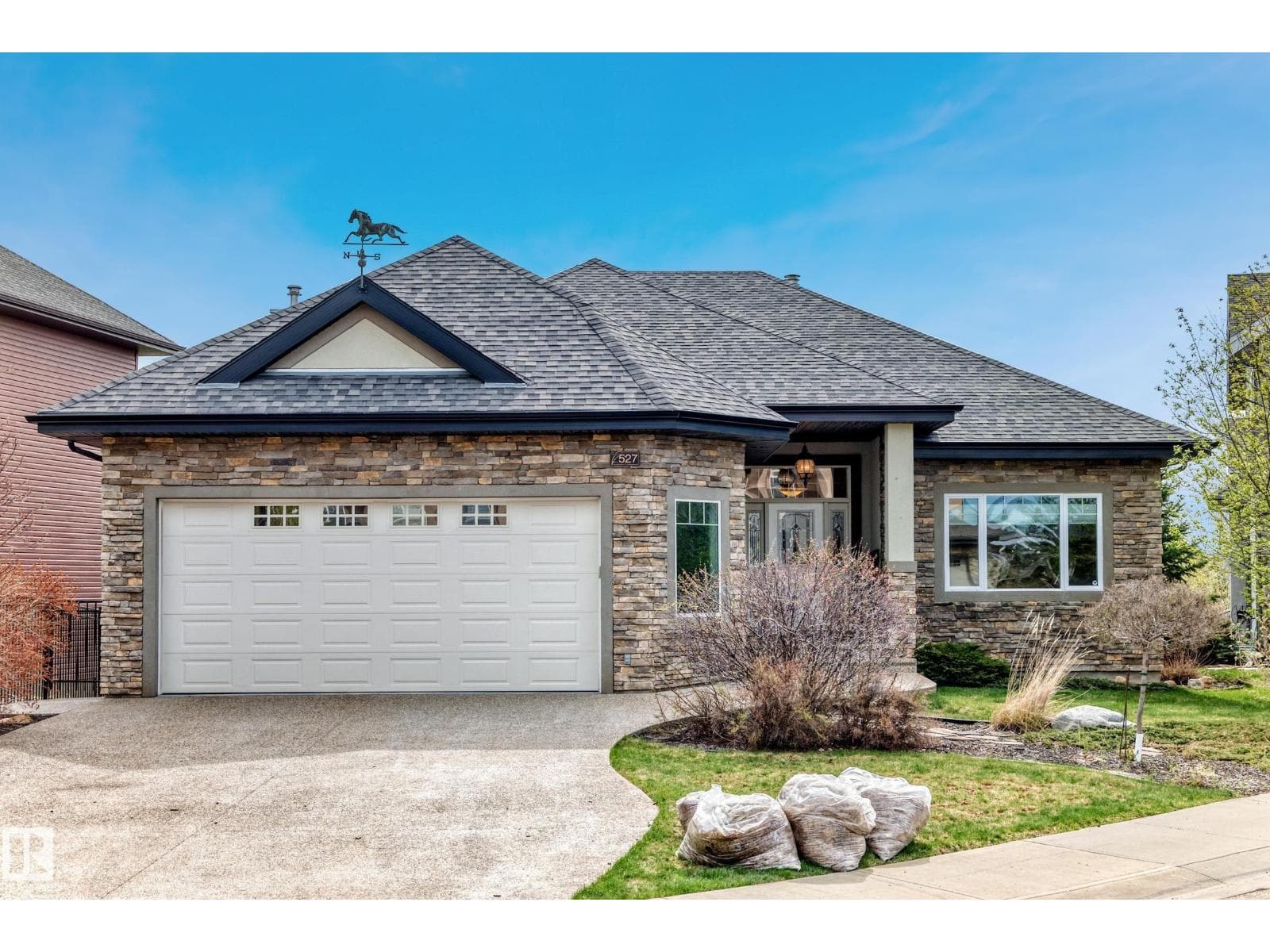 527 CALLAGHAN PT SW — photo 2