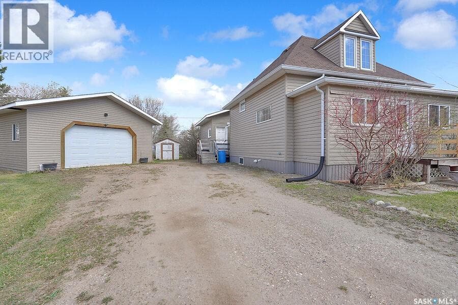 321 Hiltz DRIVE — photo 3