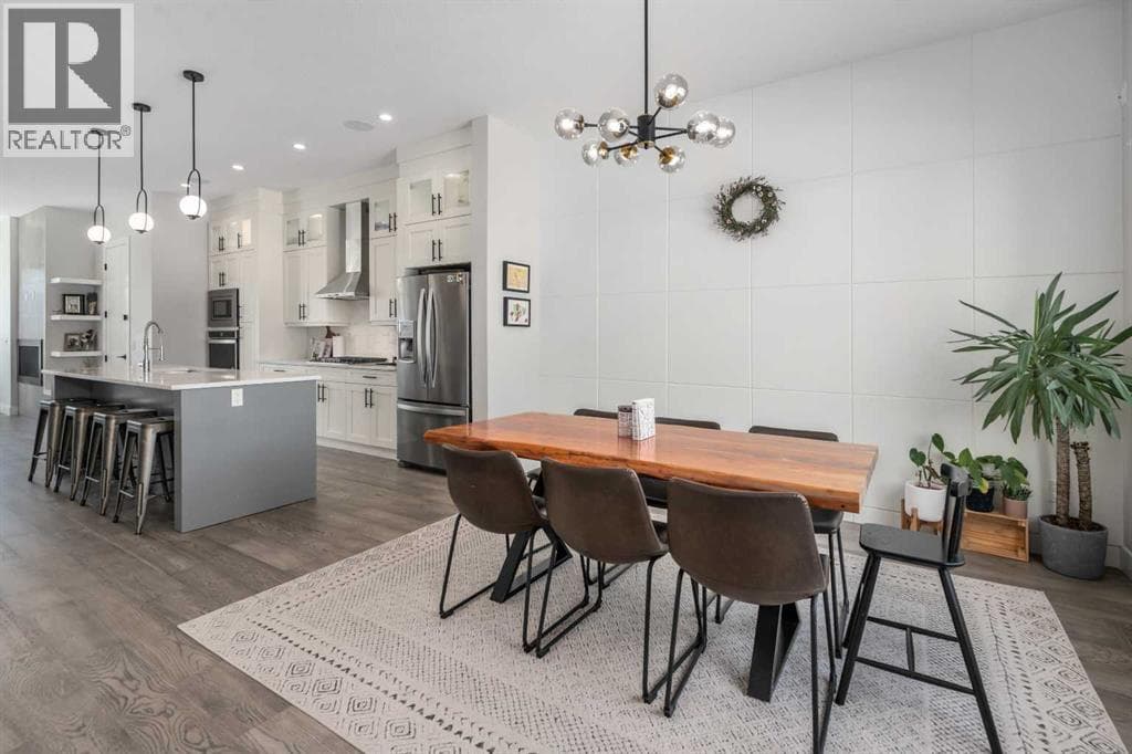 4348 72 Street NW — photo 3