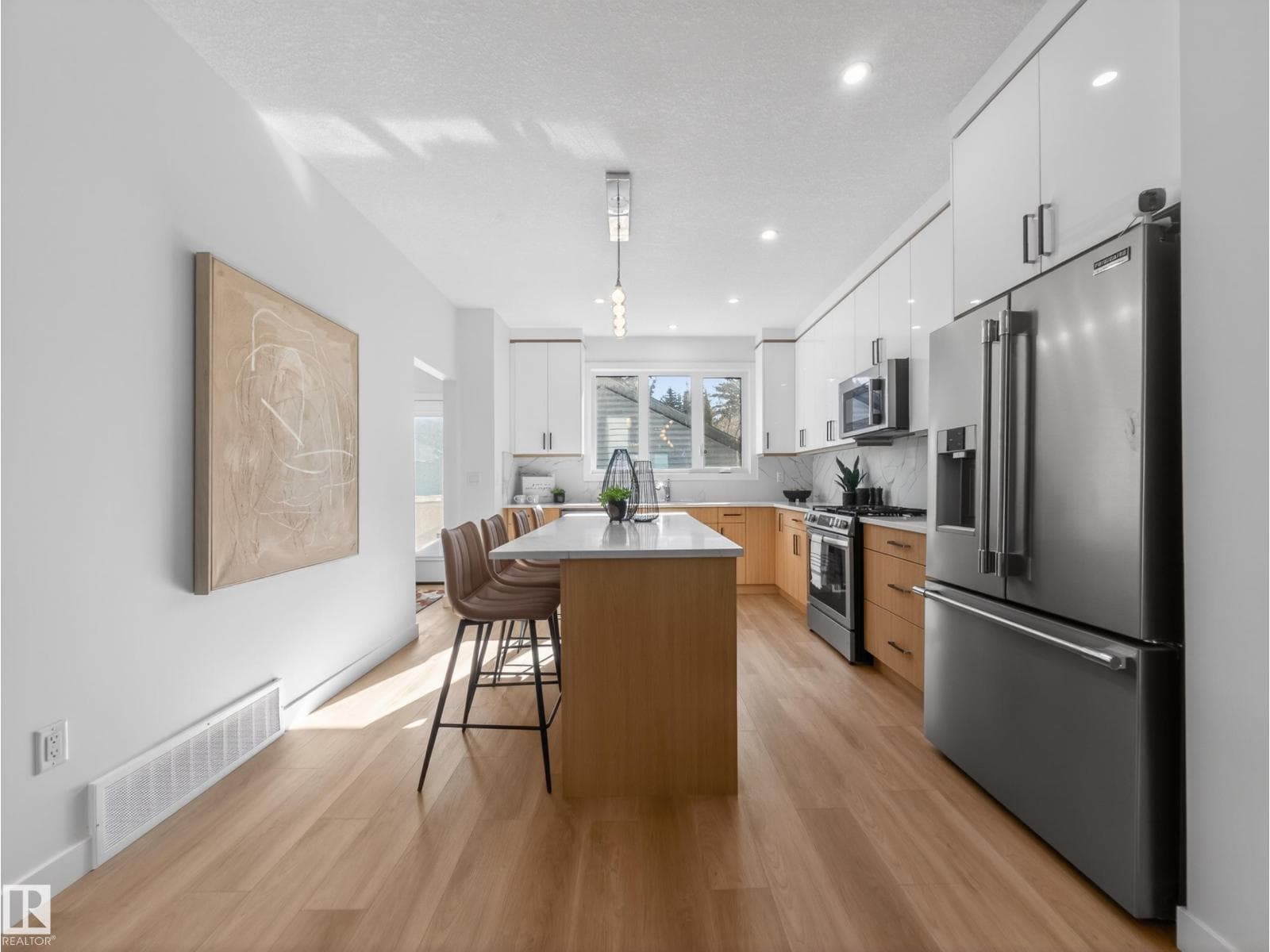 8713 149 ST NW — photo 5
