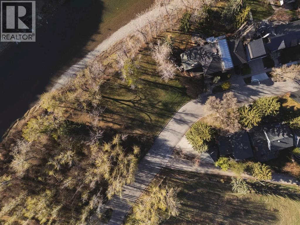 1334 Riverdale Avenue SW — photo 3