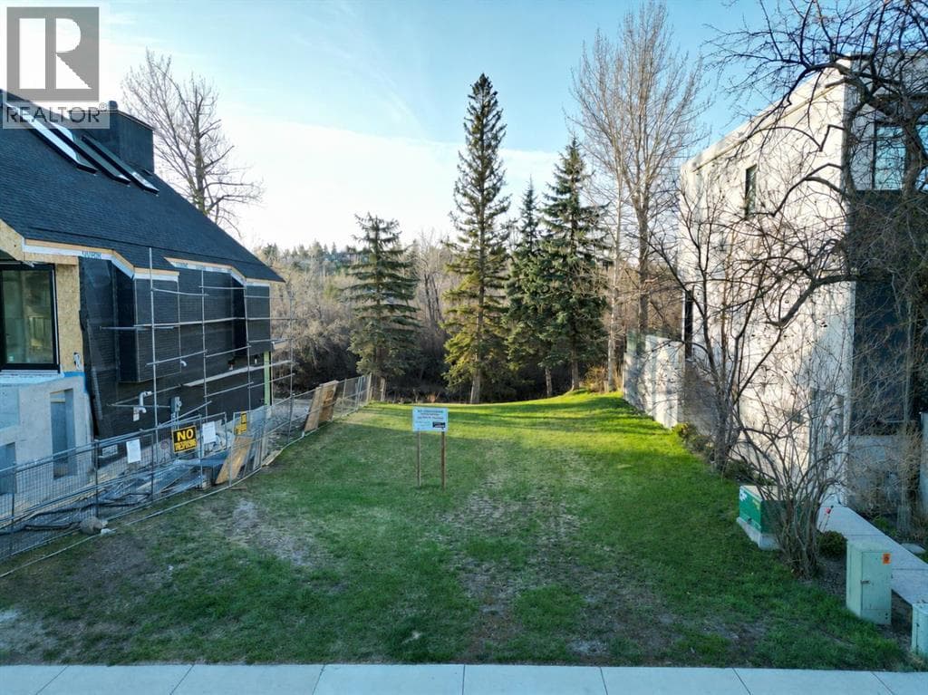 714 Rideau Road SW — photo 5