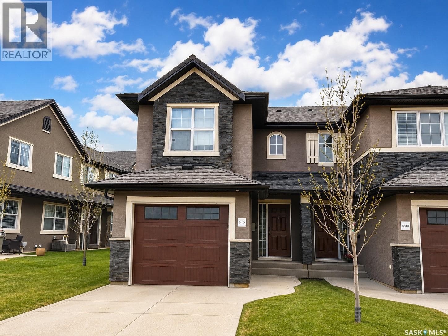 310 1303 Paton CRESCENT