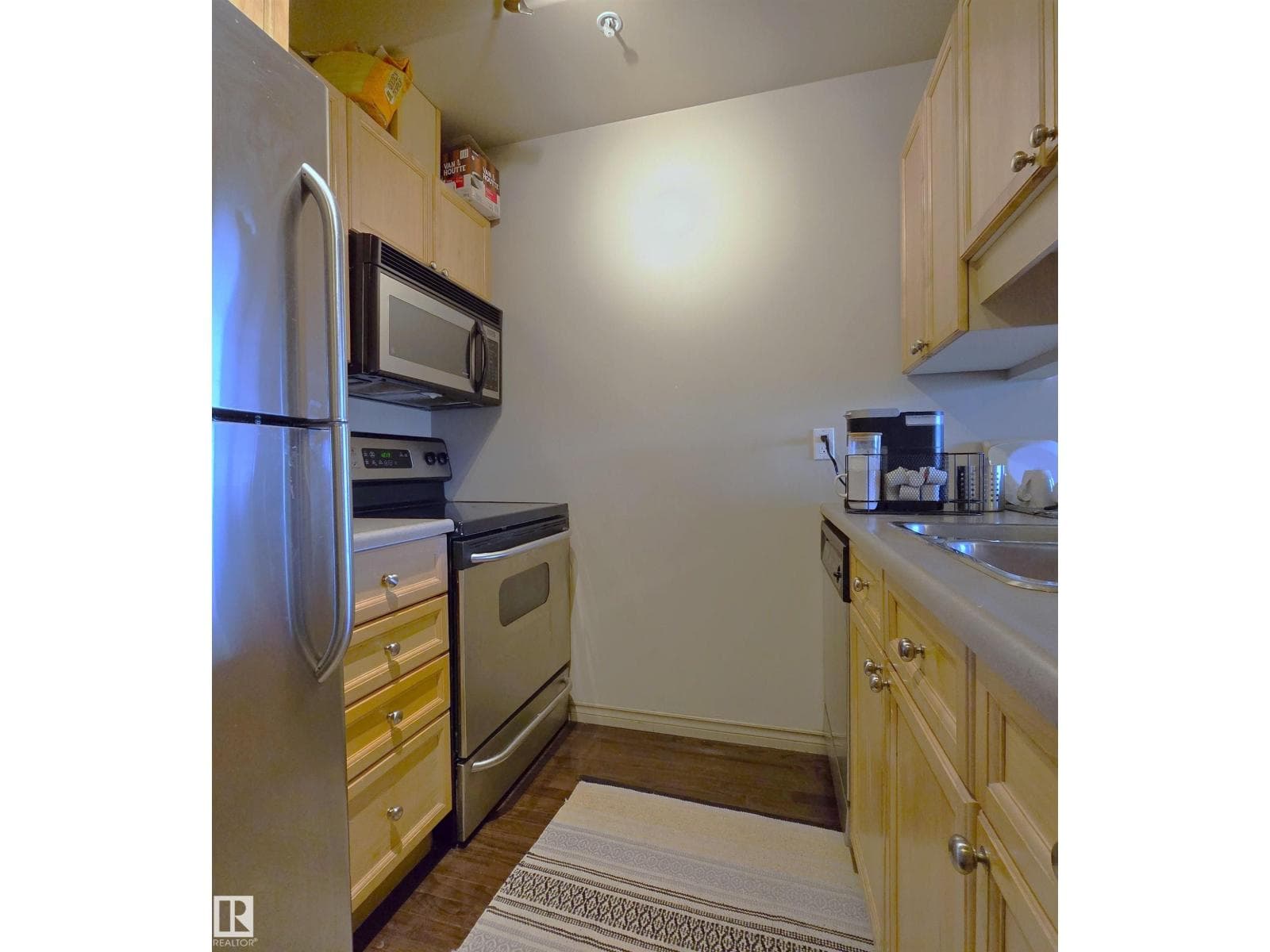 #707 10319 111 ST NW NW — photo 5