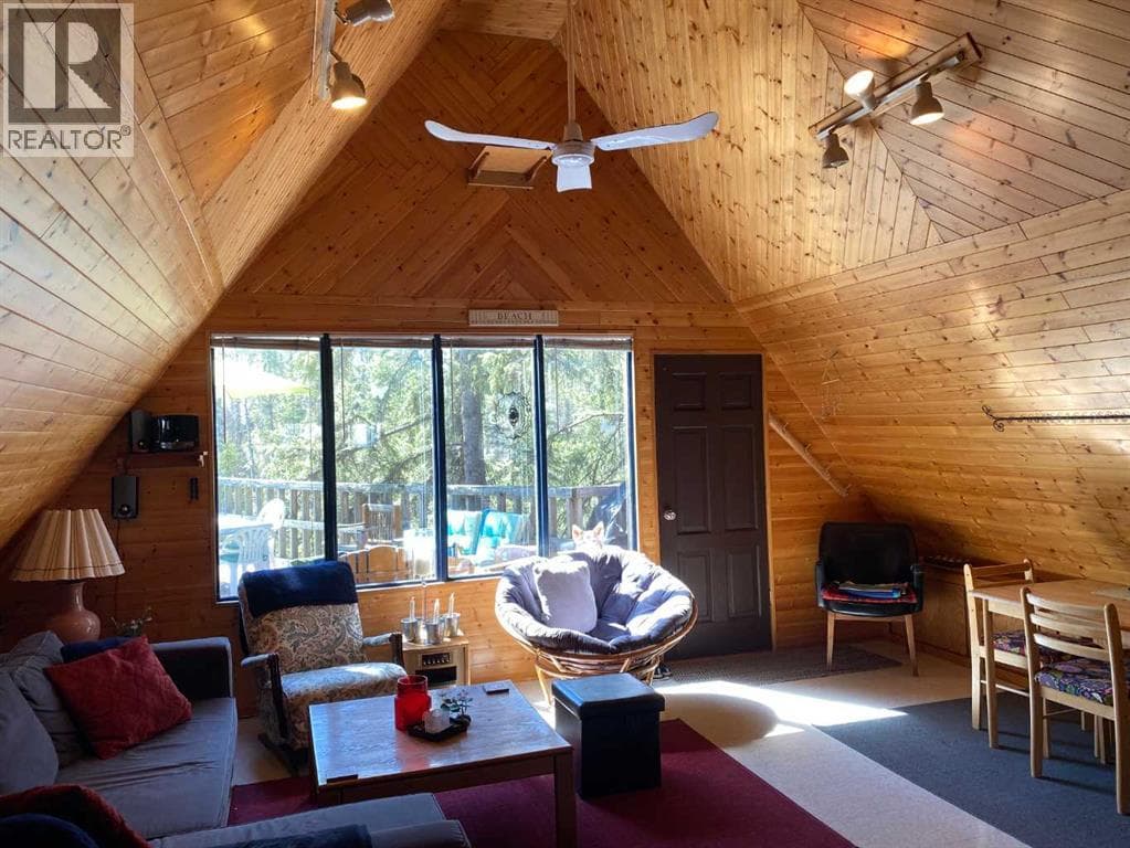 38 Pine Drive — photo 4