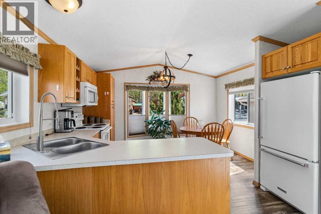 46A, 10046 township road 422 — photo 3