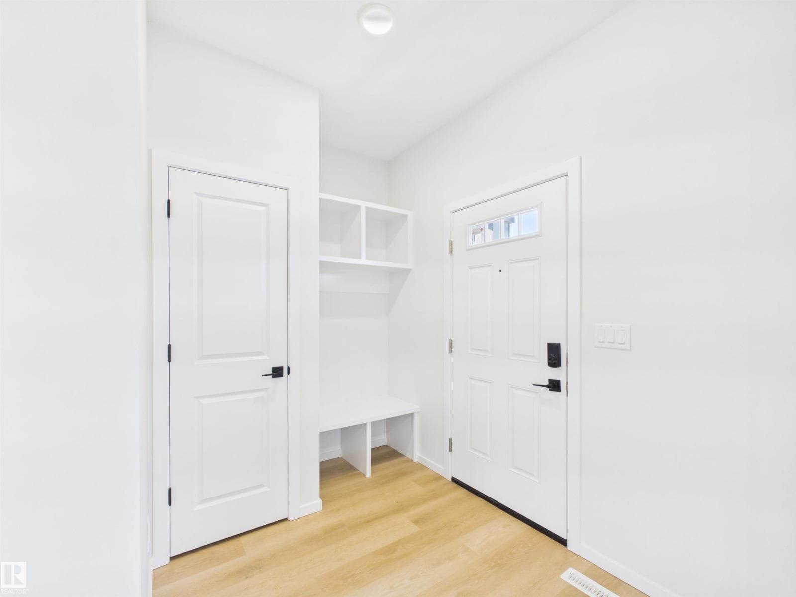 35 SERENO LN — photo 2