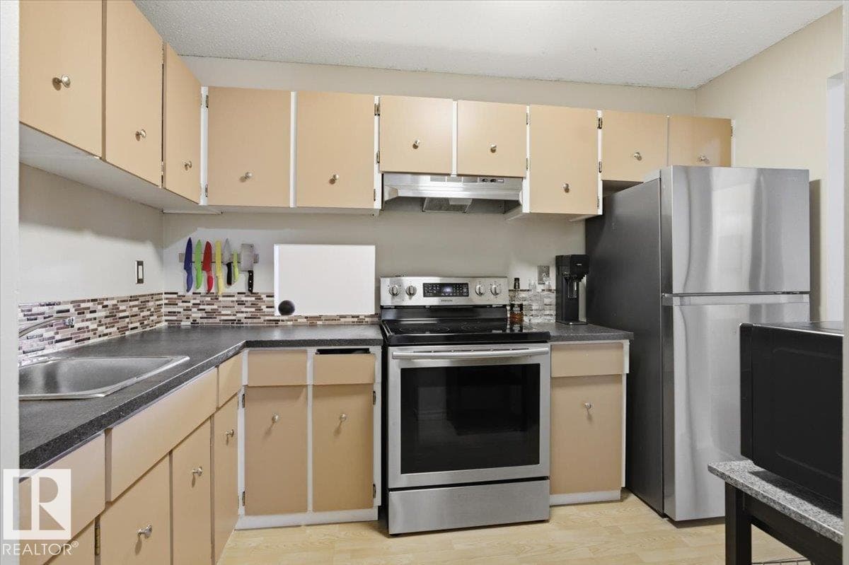 #6 3803 76 ST NW — photo 5