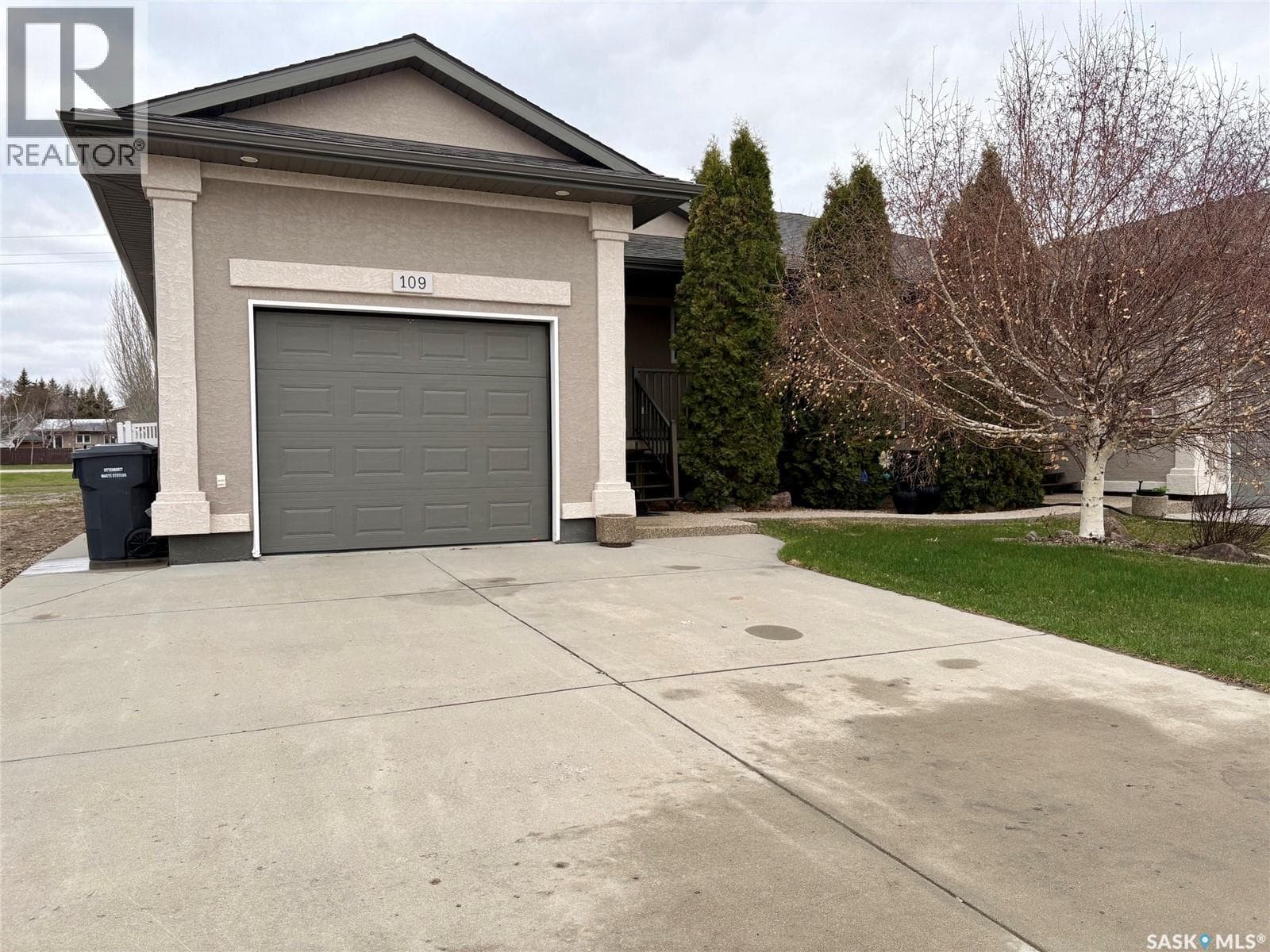109 Good Spirit CRESCENT