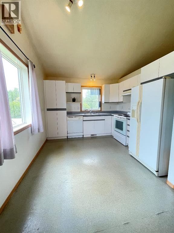 26, 1st Avenue SW — photo 3