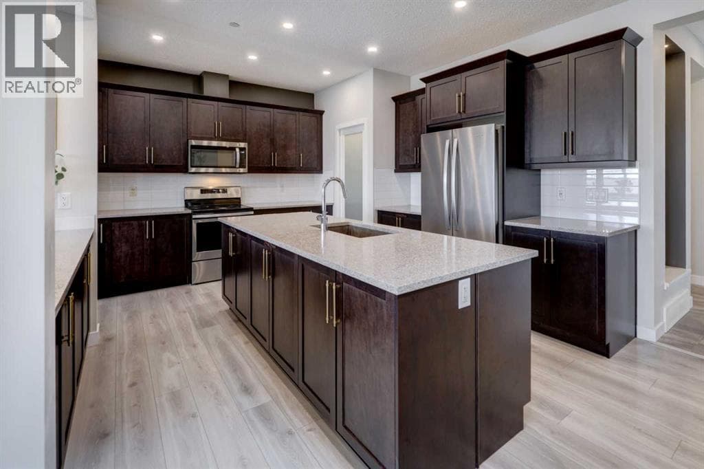 468 Livingston View NE — photo 5