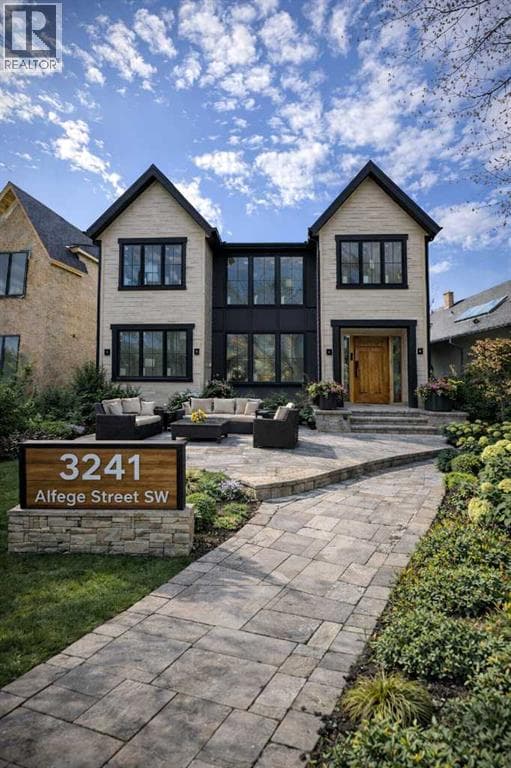 3241 Alfege Street SW — photo 3