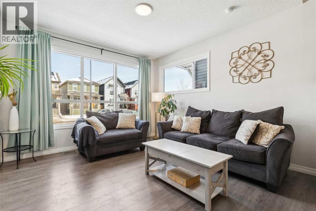 69 Lavender Road SE — photo 3