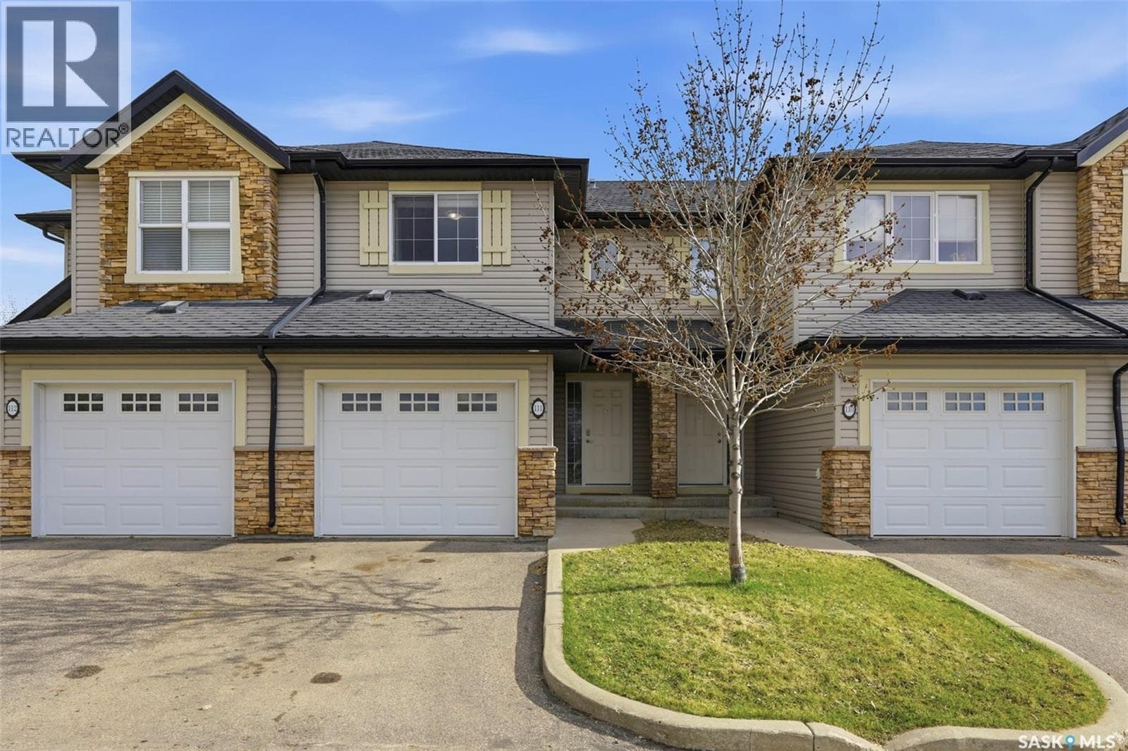 111 105 Lynd CRESCENT