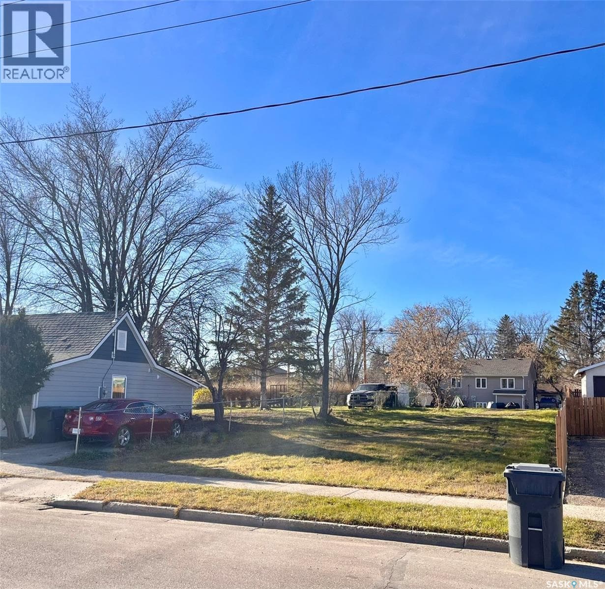 68 Victoria AVENUE — photo 2