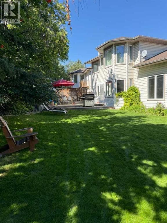 117 Straddock Terrace SW — photo 2
