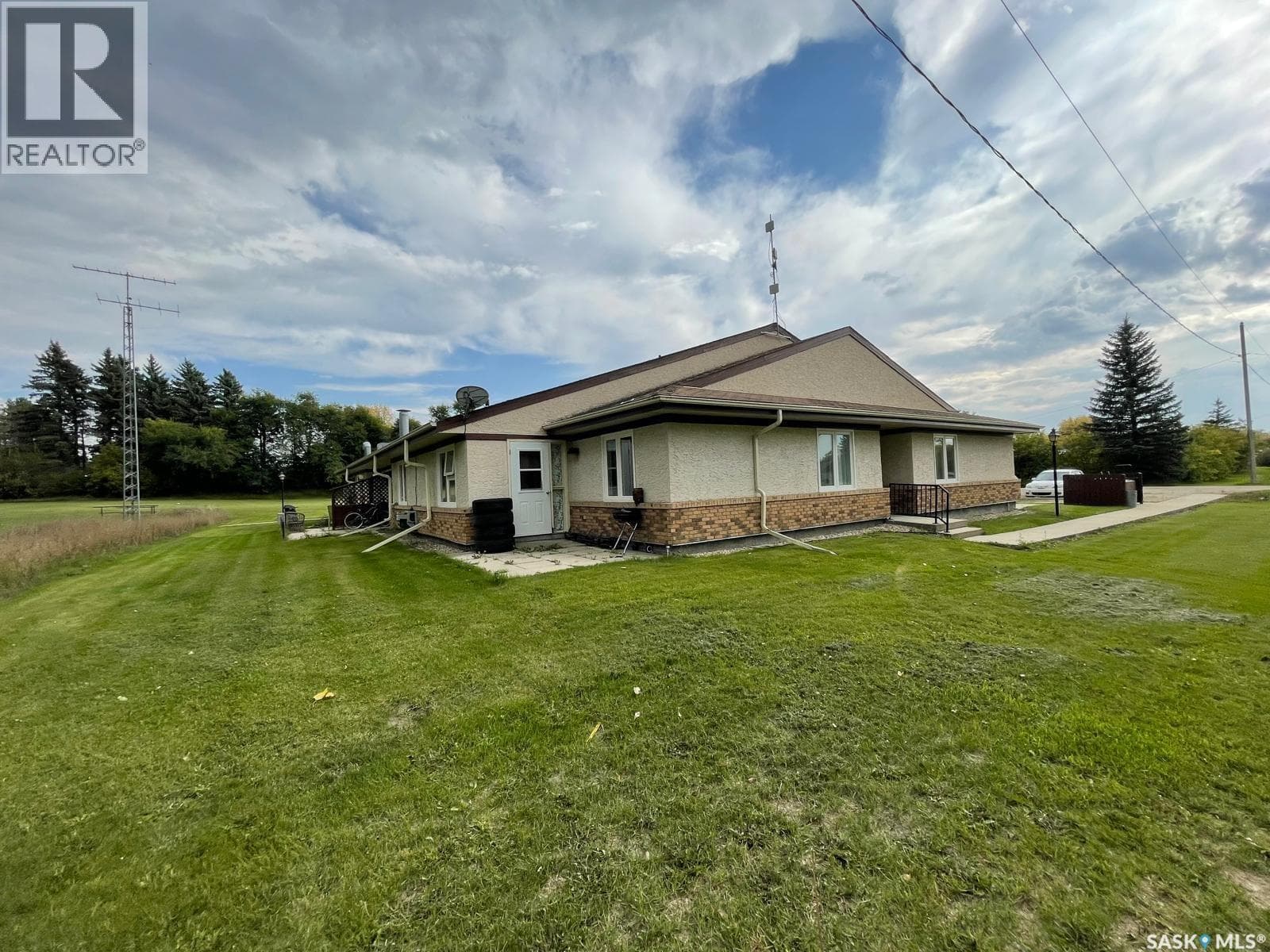 10 Pearl AVENUE — photo 4