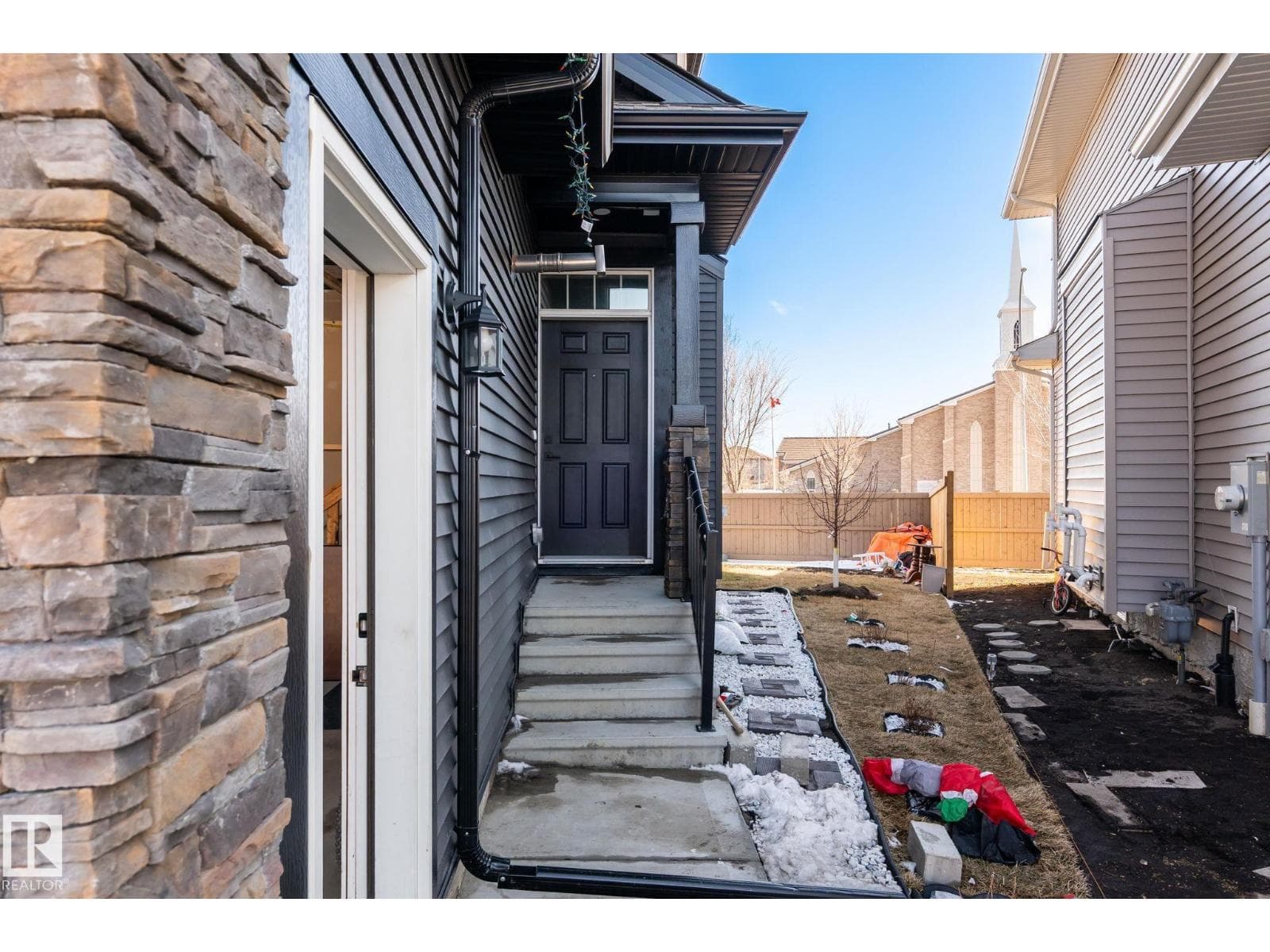 6607 50A AV — photo 2