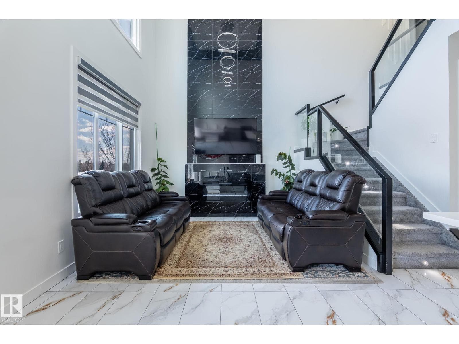6607 50A AV — photo 3