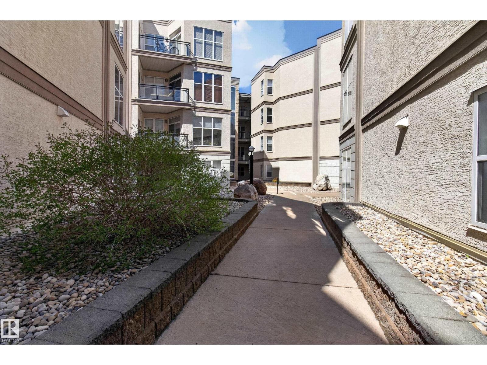 #341 4827 104A ST NW — photo 5