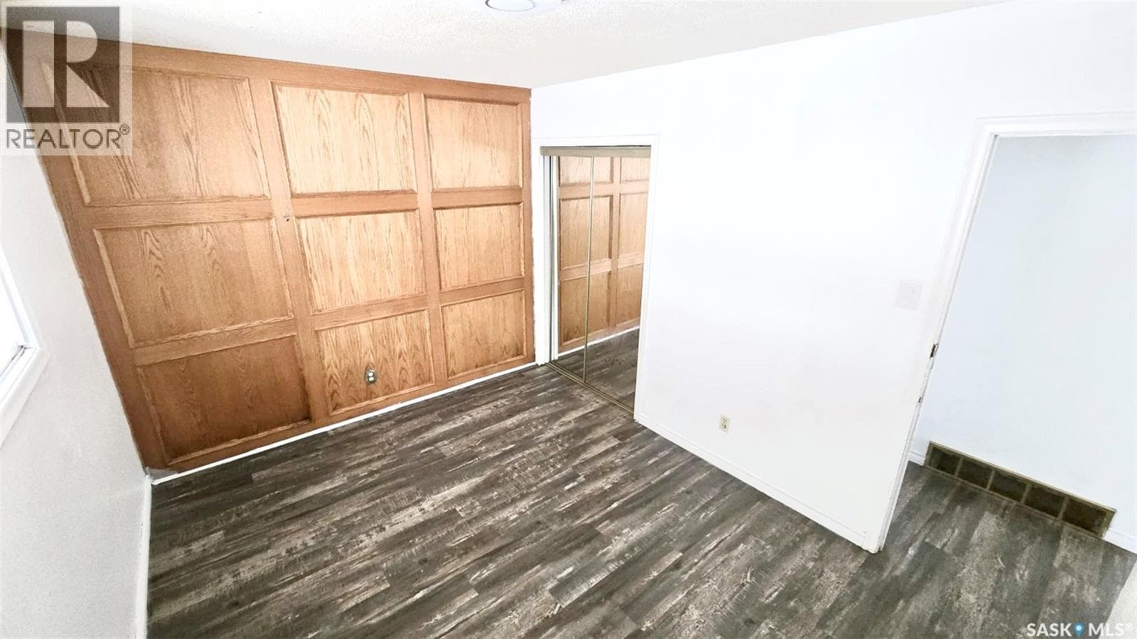 19 O'NEIL CRESCENT — photo 5
